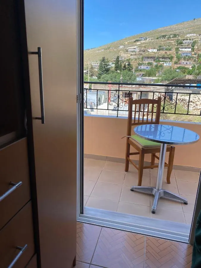 Vila Isufi Hotel Sarande Albania